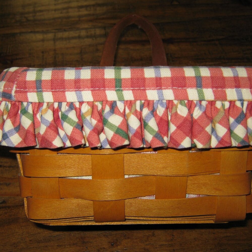 Longaberger Doorknob Key & Glasses Basket